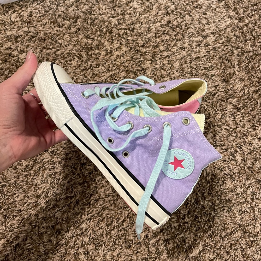 Colorful converse